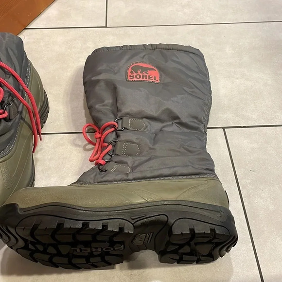 Sorel Snow Lion II woman’s green and grey waterproof and insulated boots - Picture 5 of 15